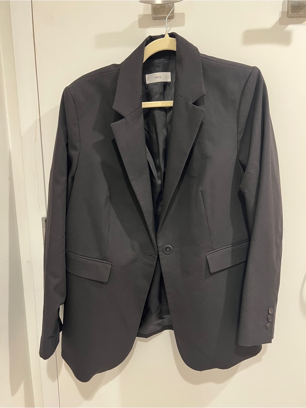 Black suit coat - US 14